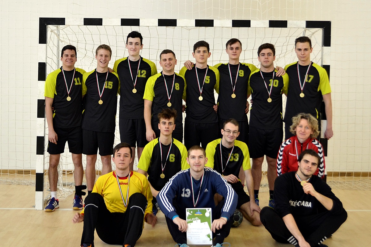 Megyei donto elso hely kezi fiu