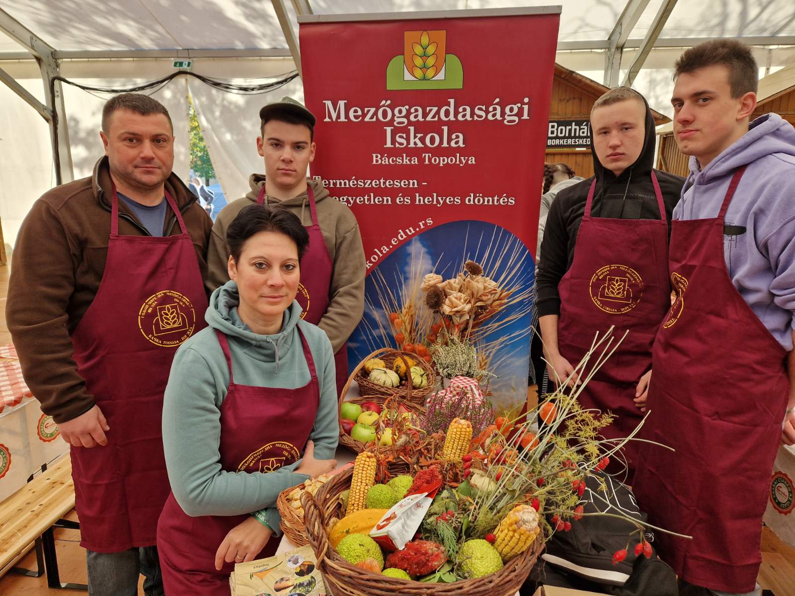 IMG-3bc672bbf98ba4c32f3c61324aa77de8-V