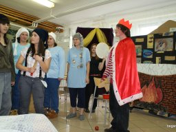 2010 9. D osztály évzáró előadása