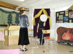 2010 9. D osztály évzáró előadása