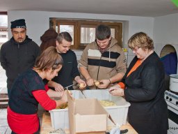 Mikulás ment Békésről Bélfenyérre