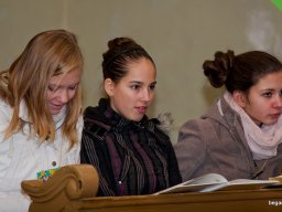 Mikulás ment Békésről Bélfenyérre