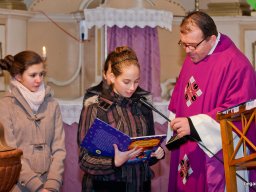 Mikulás ment Békésről Bélfenyérre