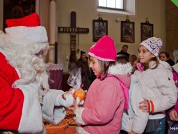 Mikulás ment Békésről Bélfenyérre