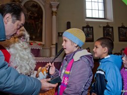 Mikulás ment Békésről Bélfenyérre