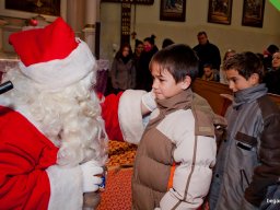 Mikulás ment Békésről Bélfenyérre