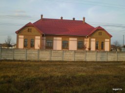 Mikulás ment Békésről Bélfenyérre