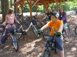 Póstelken jártak az ötödikesek