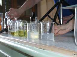 Látványos kémiakisérletek