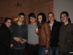 V. Zsíroskenyér parti