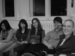 V. Zsíroskenyér parti