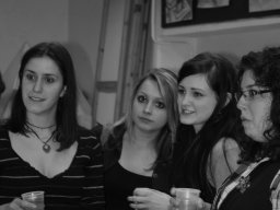 V. Zsíroskenyér parti