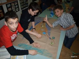 Csendes nap alsó évfolyam