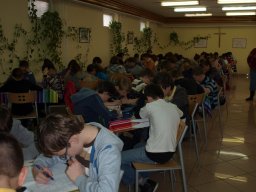 Csendes nap alsó évfolyam