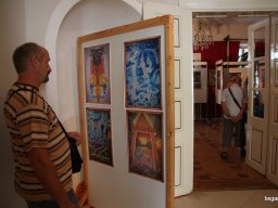 Kiállítás a thai gyerekek munkáiból a Munkácsy Emlékházban