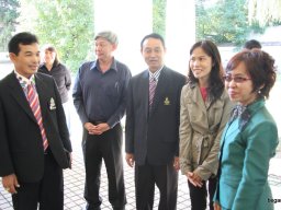 Kiállítás a thai gyerekek munkáiból a Munkácsy Emlékházban