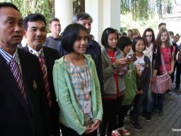 Kiállítás a thai gyerekek munkáiból a Munkácsy Emlékházban