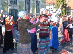 Gólyanap és gólyabál