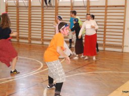 Gólyanap és gólyabál