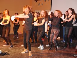 Gólyanap és gólyabál