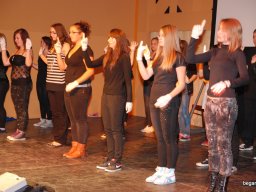 Gólyanap és gólyabál