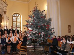 Adventtől vízkeresztig