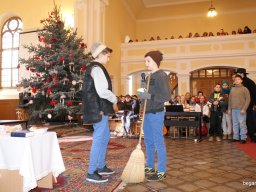 Adventtől vízkeresztig