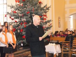 Adventtől vízkeresztig