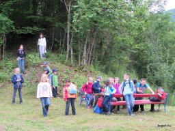 Nyárköszöntő túra a BEG Barangolókkal