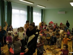 Indiánok hada a nyílt napunkon