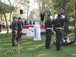 Koszorúzás a nemzeti gyásznapon