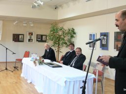 Ízléses kiadvány iskolanévadónk emlékére