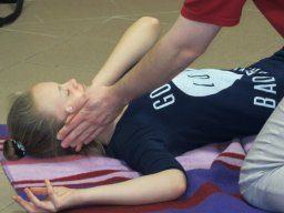 Amíg a mentő kiérkezik