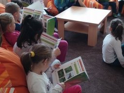 "Birtokba vettük" a társalgót 