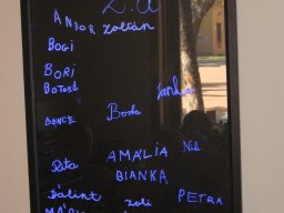 Látogatás egy zöldség-gyümölcsboltban