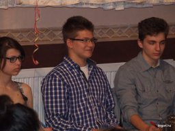 A hat tyúk tava 9.évf.szülinap