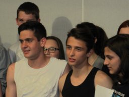 A hat tyúk tava 9.évf.szülinap