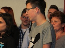 A hat tyúk tava 9.évf.szülinap