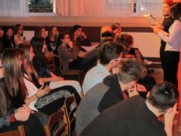 A hat tyúk tava 9.évf.szülinap