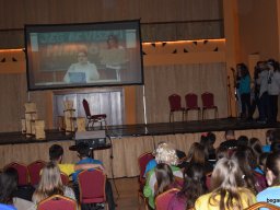 Gólyanap - gólyabál a kilencedikeseknél