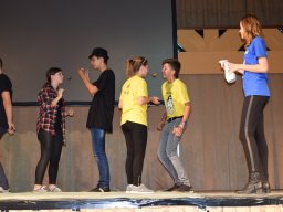 Gólyanap - gólyabál a kilencedikeseknél