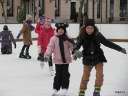 Korcsolyázás 3.b
