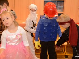 Farsang az alsó tagozaton