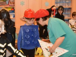 Farsang az alsó tagozaton