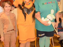 Farsang az alsó tagozaton