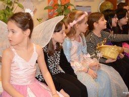 Farsang az alsó tagozaton