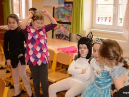 Farsang az alsó tagozaton