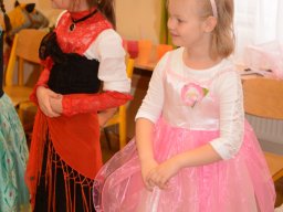 Farsang az alsó tagozaton