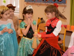 Farsang az alsó tagozaton