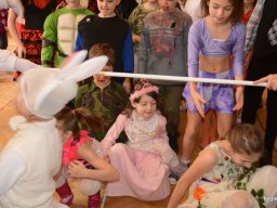 Farsang az alsó tagozaton